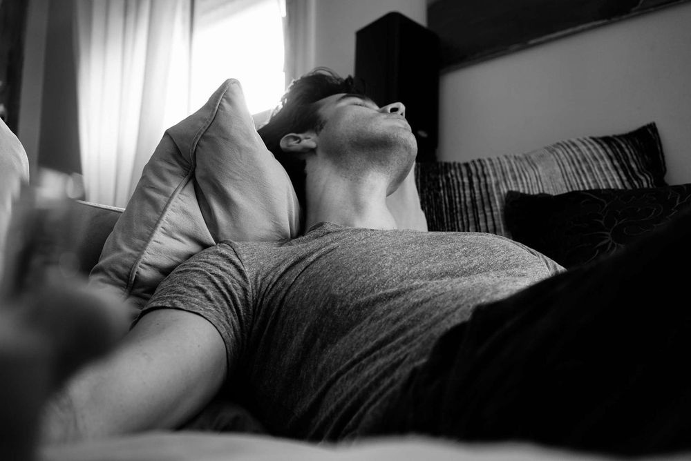 Powernaps- kurzes Schläfchen, langanhaltende Erholung